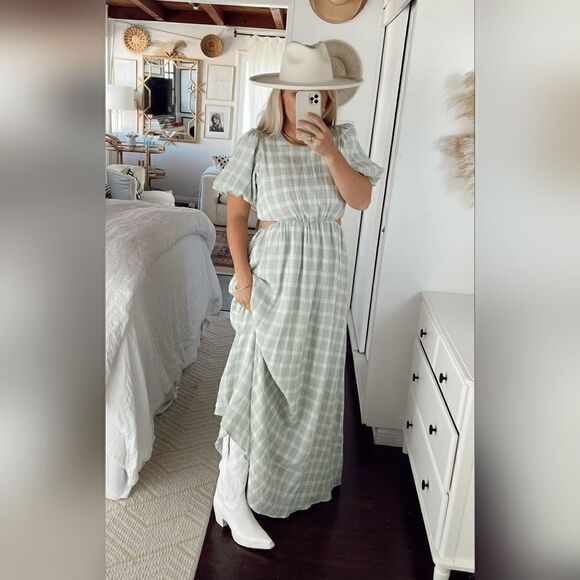 Show Me Your MuMu Eloise Green Gingham Cut Out Maxi Dress Size Extra Small NWT - Picture 4 of 11